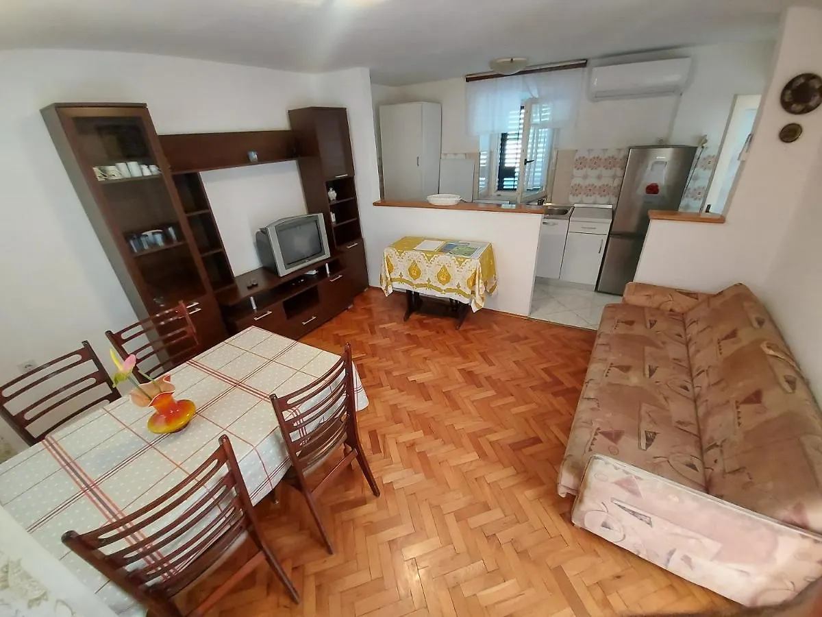 Apartment Boris Labin  Croatia